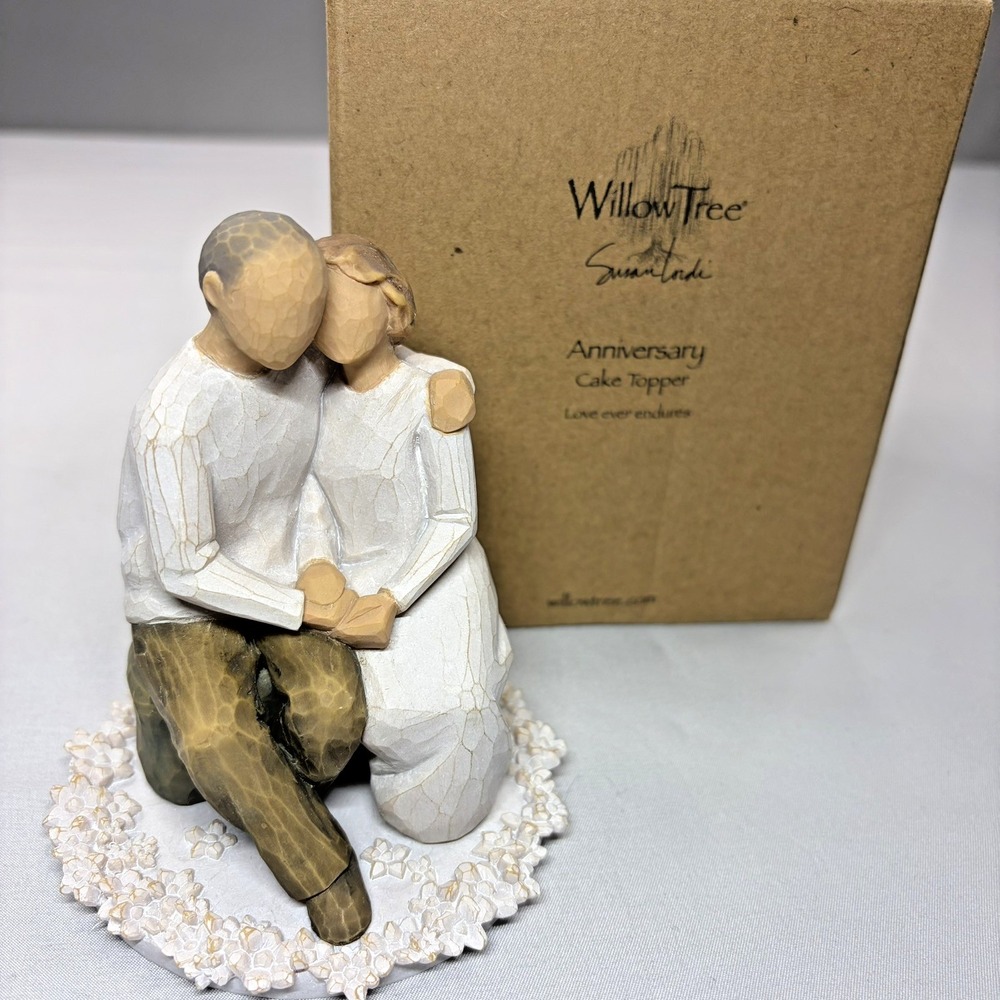 Willow Tree Susan Lordi Anniversary Cake Topper Love Endures Figurine #26453